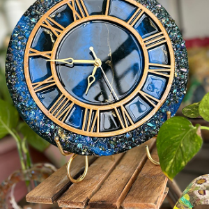 RESIN ART WALL CLOCK