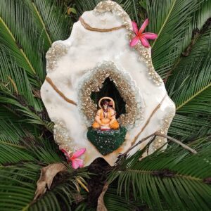 ✨ Divine Hanuman Ji Cave – Ethereal Handcrafted Resin Décor ✨